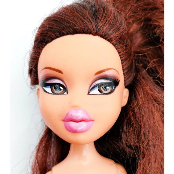 Bratz Dolls MGA Nude As Is Mixed Lot of 5 Vintage Dolls - Picture 7 of 7